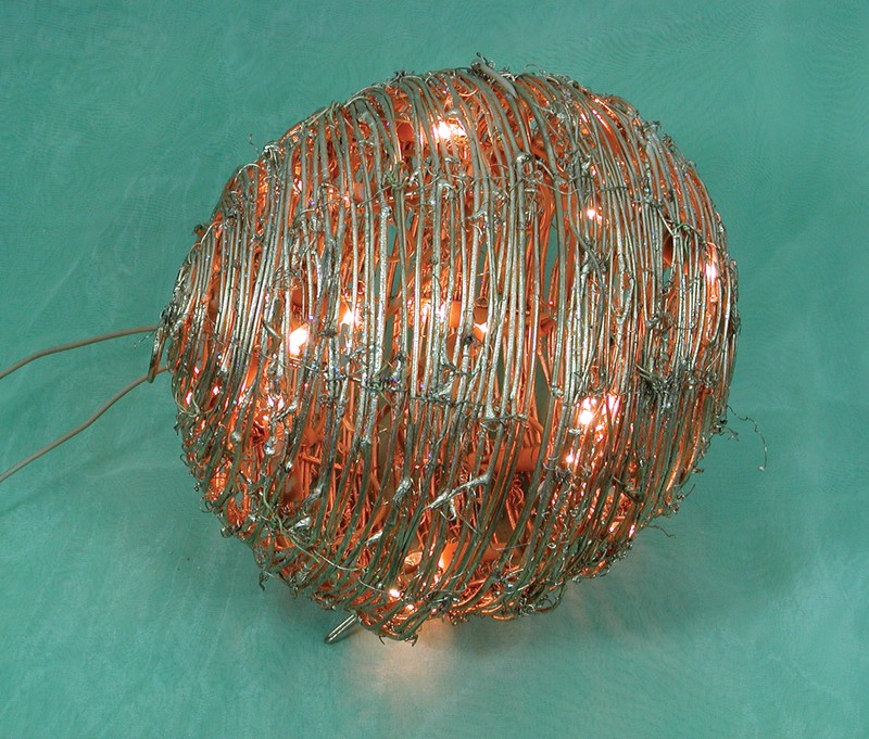 FY-06-017 christmas pelota de ratán lámpara de la bombilla de oro FY-06-017 de la rota lámpara de la bola bombilla Navidad del oro barato Luz rota